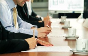istockphoto_361440-taking-notes